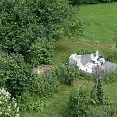 One-bedroom بيت للعطل نسدورف ام اترسي